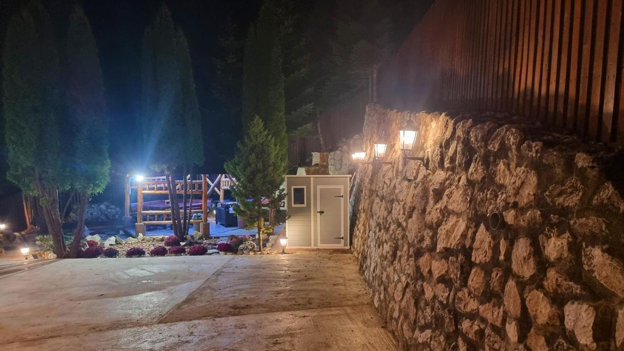 Marble Villa: Luxury Estate - Central But Intimate سِنايا المظهر الخارجي الصورة